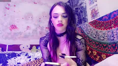 annabelleisdead online show from 01.10.25