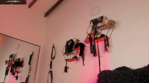 Snapshot of annachernova chatting on 05.23.26 Anna online show from 05.23.26