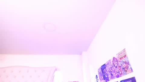 MIss Daniels online show from 12.03.24