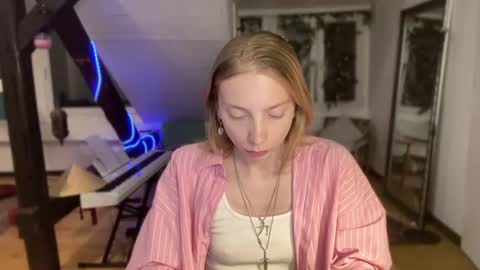 Anna Darko online show from 07.12.26