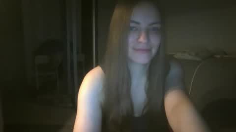 annadiamond1 online show from 10.17.25