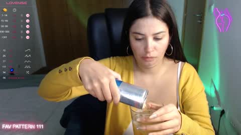 Snapshot of annadolll chatting on 01.03.25 OF twitter annadangerx pornhub online show from 01.03.25