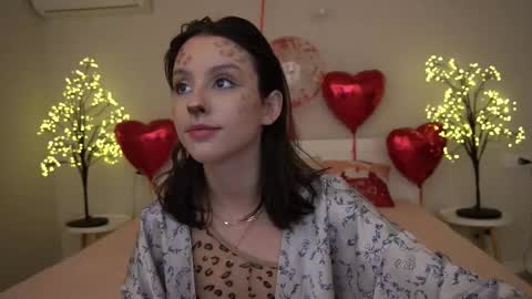 Snapshot of annaelys chatting on 02.18.25 Anna online show from 02.18.25