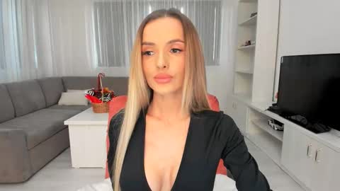 Snapshot of annaise_ chatting on 02.07.26 annaise online show from 02.07.26