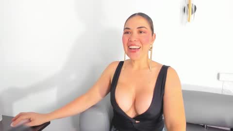 Annalu online show from 02.04.26