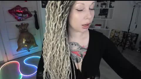 Anna online show from 05.31.26