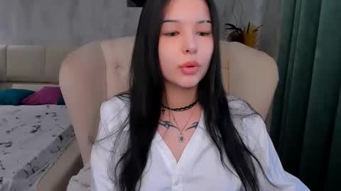 Anna online show from 10.23.25