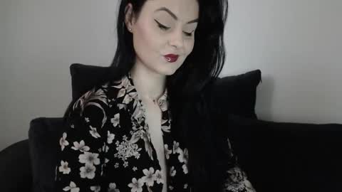 Snapshot of annarosexx chatting on 11.20.25 Anna online show from 11.20.25