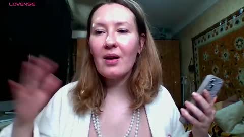 AnnaXLovers online show from 02.13.25