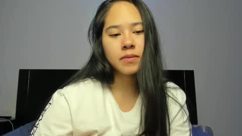 Snapshot of annaxnasty chatting on 03.05.25 Anna online show from 03.05.25