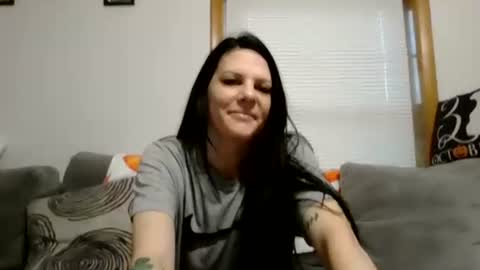 Snapshot of anne12369 chatting on 10.30.25 anne online show from 10.30.25