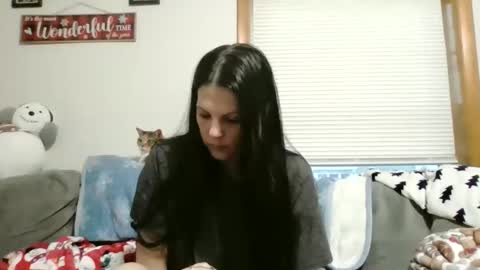 Snapshot of anne12369 chatting on 11.19.25 anne online show from 11.19.25