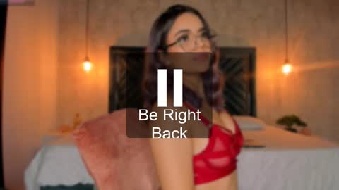 Snapshot of anne_mallow chatting on 03.04.25 Ann online show from 03.04.25