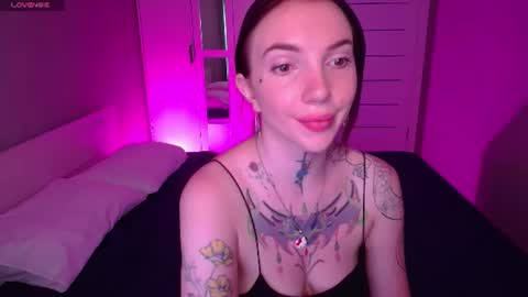 Snapshot of annetenet chatting on 07.06.26 Annet online show from 07.06.26