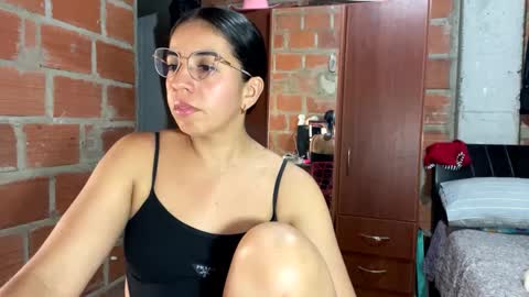 anngela online show from 10.03.25