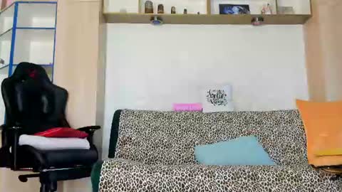 Snapshot of anngray1 chatting on 07.28.26 anngray1 online show from 07.28.26
