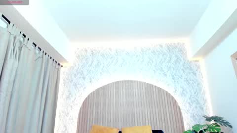 Annhya  online show from 12.17.25