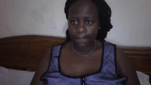 anni938018 online show from 11.04.25