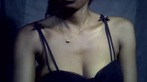 Snapshot of annie20002 chatting on 02.05.26 Annie online show from 02.05.26