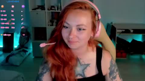Snapshot of annie__bloom chatting on 07.29.26 Ann online show from 07.29.26