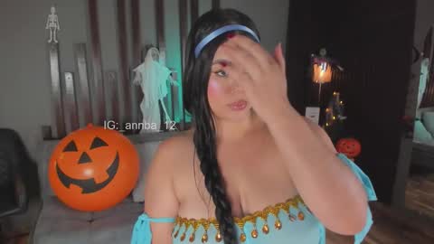 annie_barozzi online show from 10.31.25