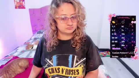 Ana Bolena independent model online show from 10.29.25