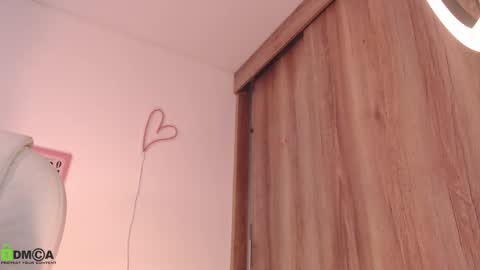 Annie online show from 03.11.25