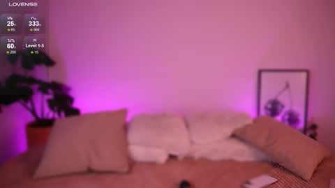 Annie Evans online show from 02.13.25