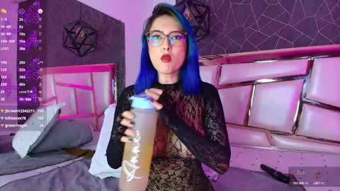 Annie  online show from 03.10.25