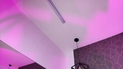 Annie  online show from 10.09.25