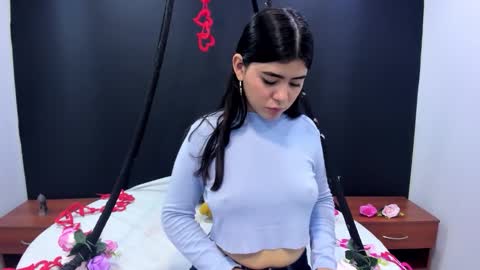 Snapshot of annie_sweet_1 chatting on 02.18.26 Annie online show from 02.18.26