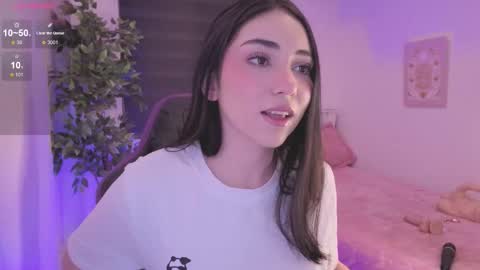 Cassandra online show from 12.04.25