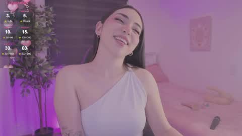 Cassandra online show from 04.15.26