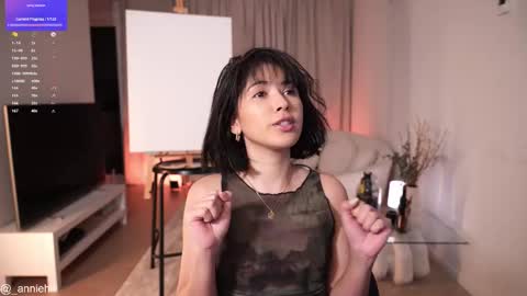 Snapshot of anniehillofficial_ chatting on 02.12.25 anniehillofficial_ online show from 02.12.25