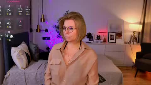 Annie online show from 06.01.26
