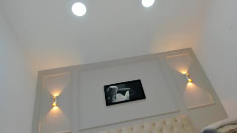 Annie online show from 12.30.24