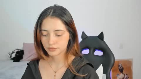 Annie online show from 10.24.25