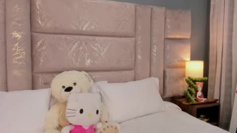 Annie online show from 09.20.25