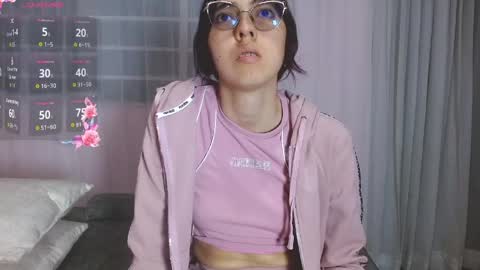 Annie Sparkle online show from 04.09.26