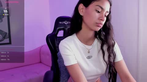 Annie Evans  online show from 01.30.25