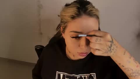 Annika online show from 02.24.26