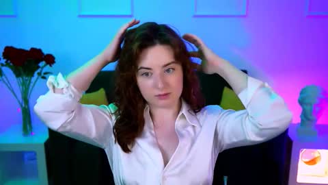 Snapshot of annterry chatting on 11.25.25 Ann Terry 3 online show from 11.25.25