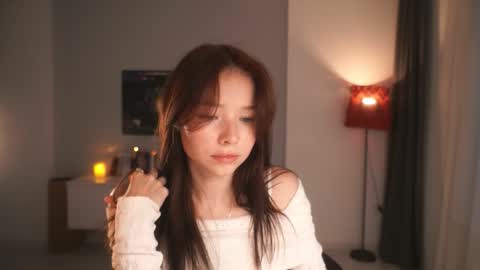 Snapshot of anntics_ chatting on 11.29.25 N antics online show from 11.29.25