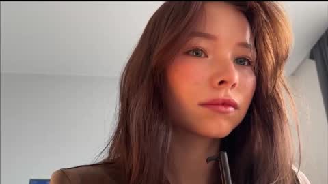 Snapshot of anntics_ chatting on 11.30.25 N antics online show from 11.30.25