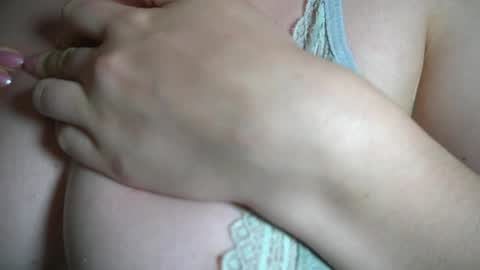 Anny online show from 04.16.26