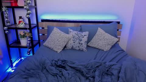 Anna online show from 01.22.25