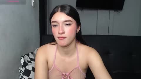 Anny online show from 10.14.25