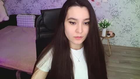 Annie online show from 12.29.24