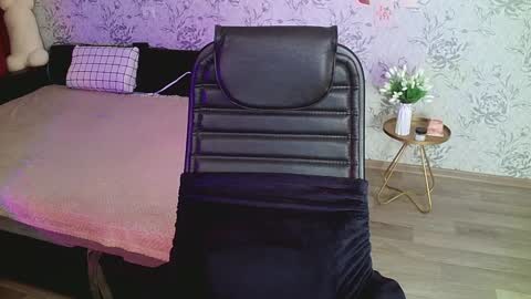 Annie online show from 01.16.25