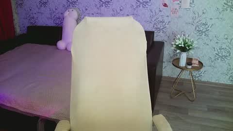 Annie online show from 01.25.25